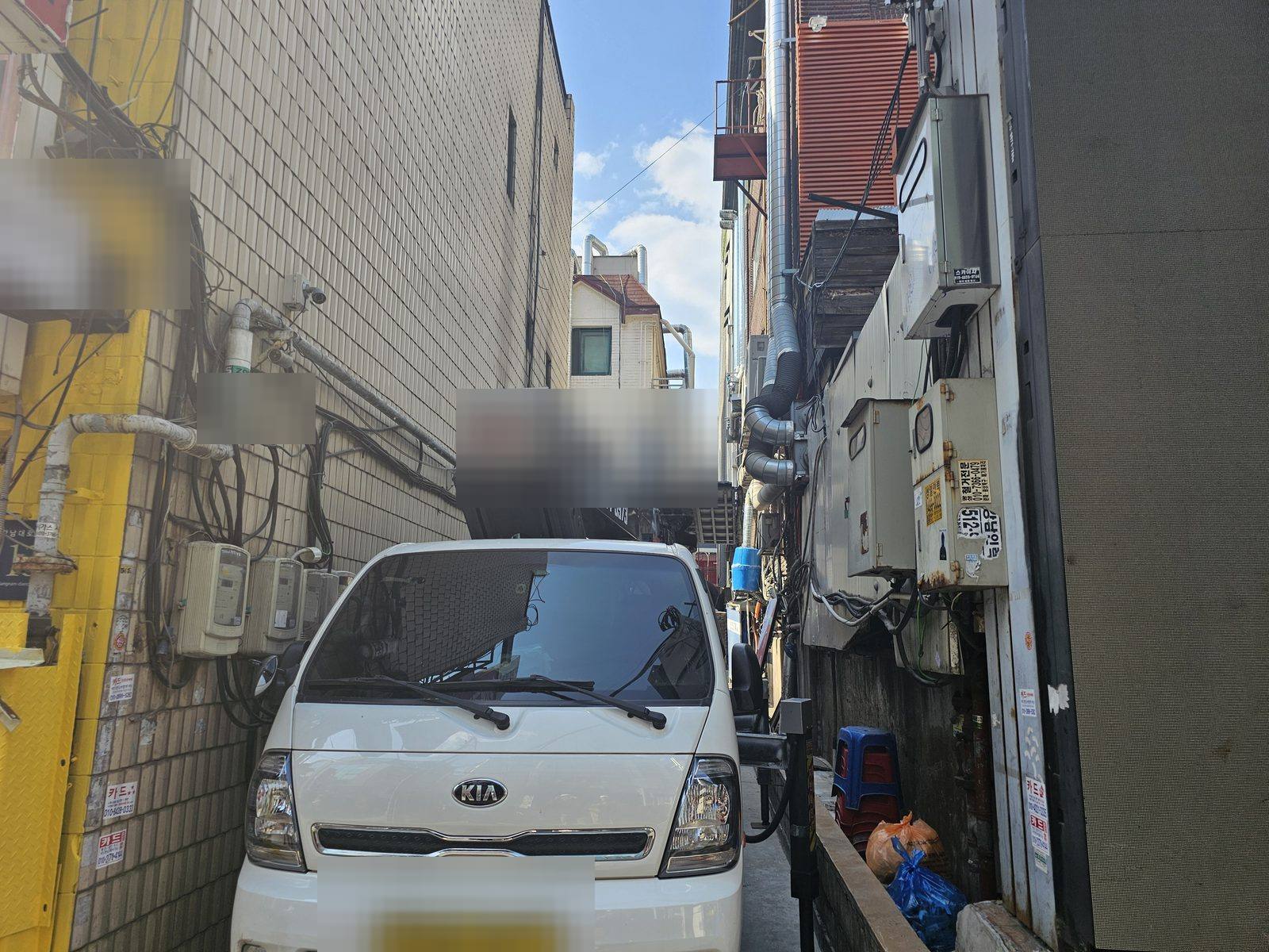 서울 강남구 창문·출입문 컷팅철거 현장 사진 8