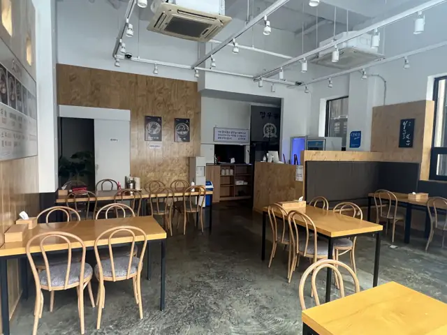 동탄 영천동 우동 매장 철거 전 홀