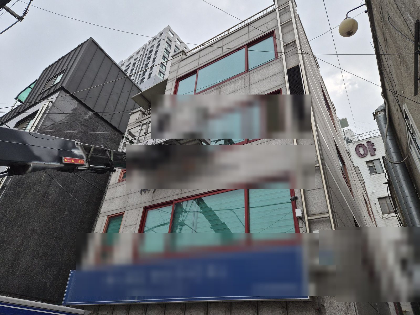 서울 용산구 사무실 간판 철거 스카이 작업
